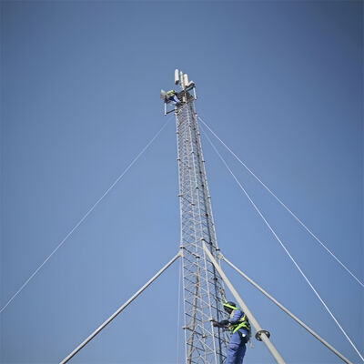 80m-150m High Stability Guyed Wire Tower for Cross-Border Long-Distance Microwave Communication