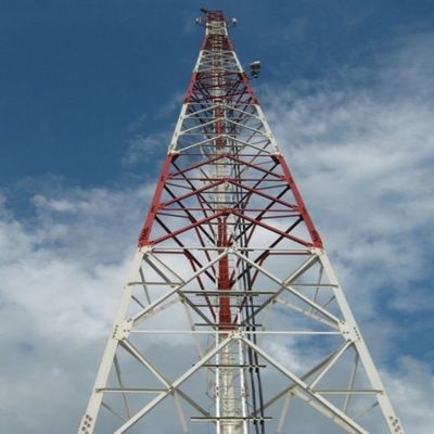 ساختار قاب پیچ نردبان 4 پای برج شبکه 5-200M ارتفاع