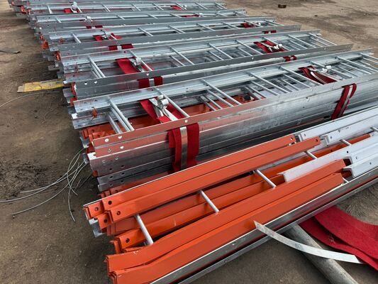 برج فولادی چهار پای برای مخابرات و پخش آنتن