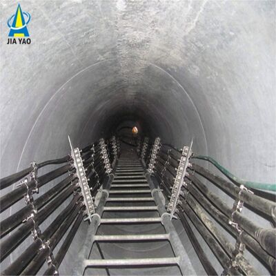 برج مونوپول برج مخابراتی بالینی فشرده ساخته شده از استیل ASTM A36 و ASTM A572 Gr50 برای دوام