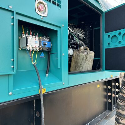 دکل تلسکوپی سنگین با انحراف عمودی کمتر از یک در هزار، ارائه دهنده عملکرد برای وظایف ارتباطی و روشنایی