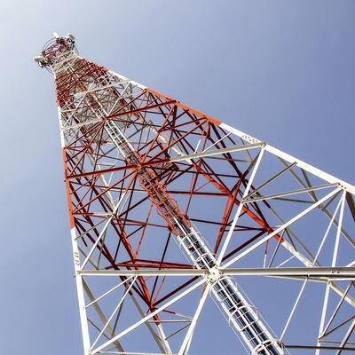 Galvanized 4-Legged Angular Steel Lattice Tower for 5G and Wifi Internet Connectivity Designing