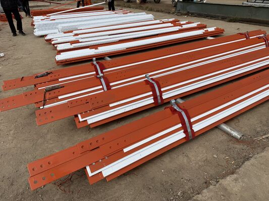 13 19 25 31M 3 پایه زاویه ای فولاد گالوانیزه سبک وزن خود پشتیبانی در فضای باز 5G 4G Wifi برج پوشش منطقه کوچک