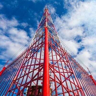 18 28 38 متر 3 پایه فولادی گالوانیزه چند فرکانسی فضای باز 5G 4G وای فای برج مخابراتی پخش تلویزیونی