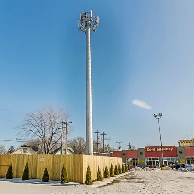 18 26 34M شهری تک‌قطبی از فولاد گالوانیزه گالوانیزه در فضای باز 5G 4G Wifi Beesthetic Telecom Tower